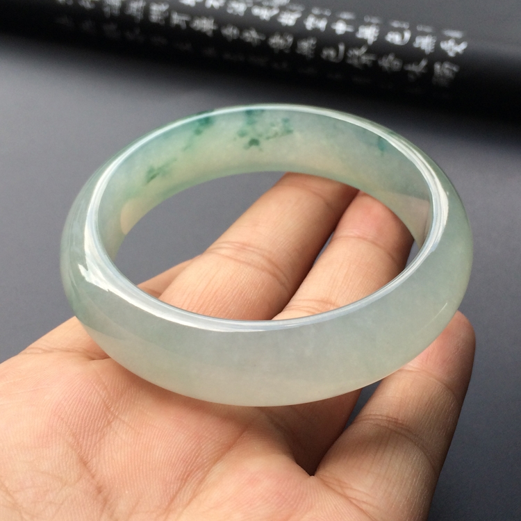 （超值推荐）冰种飘花手镯（57.5mm）