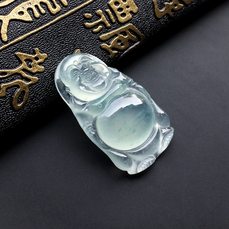 冰种略飘花站佛挂件