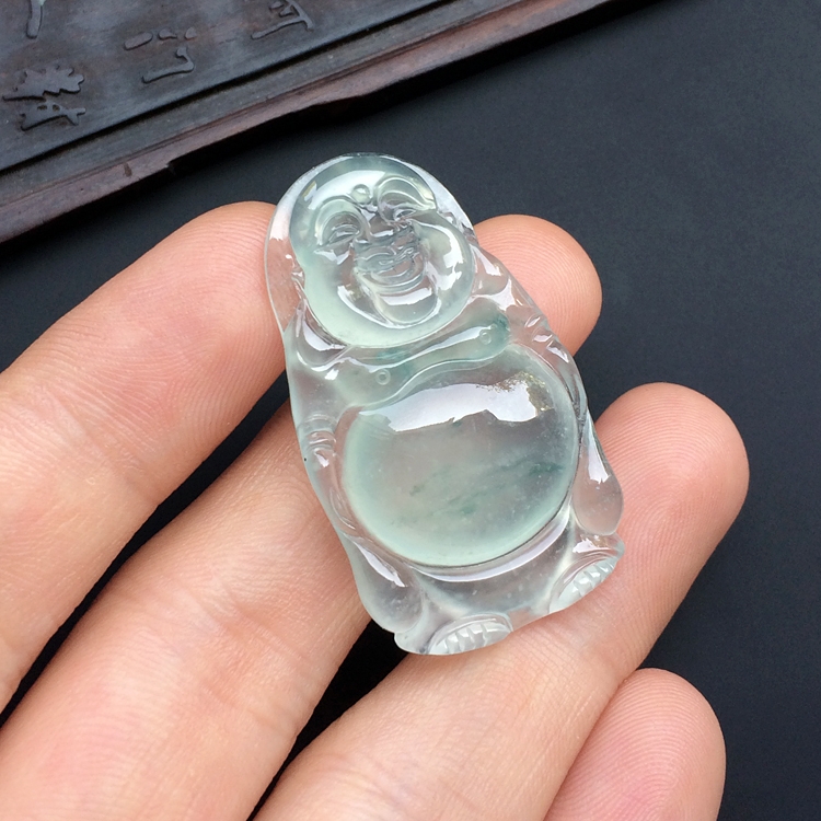 冰种略飘花站佛挂件
