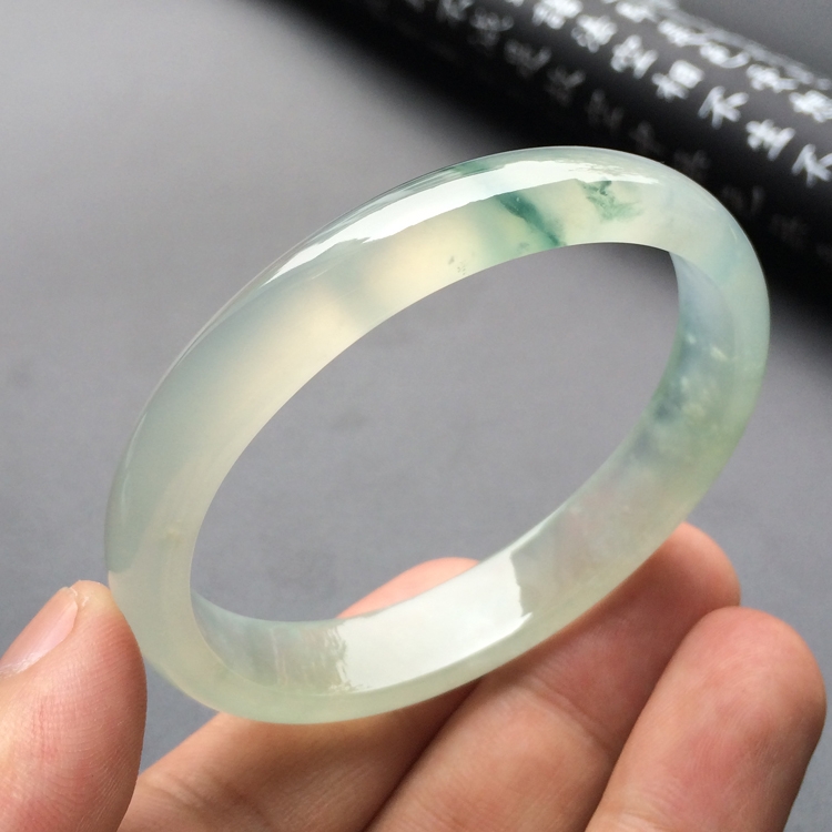 （超值推荐）冰种飘花贵妃镯（54mm-45.5mm）