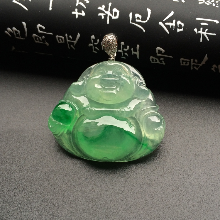 (超值推荐)冰种飘阳绿玉佛挂件