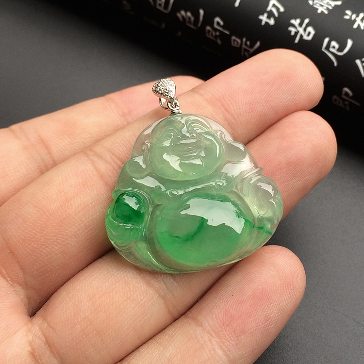 (超值推荐)冰种飘阳绿玉佛挂件