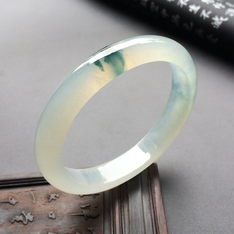 (超值推荐)冰种飘花贵妃手镯(54mm-47.6mm)