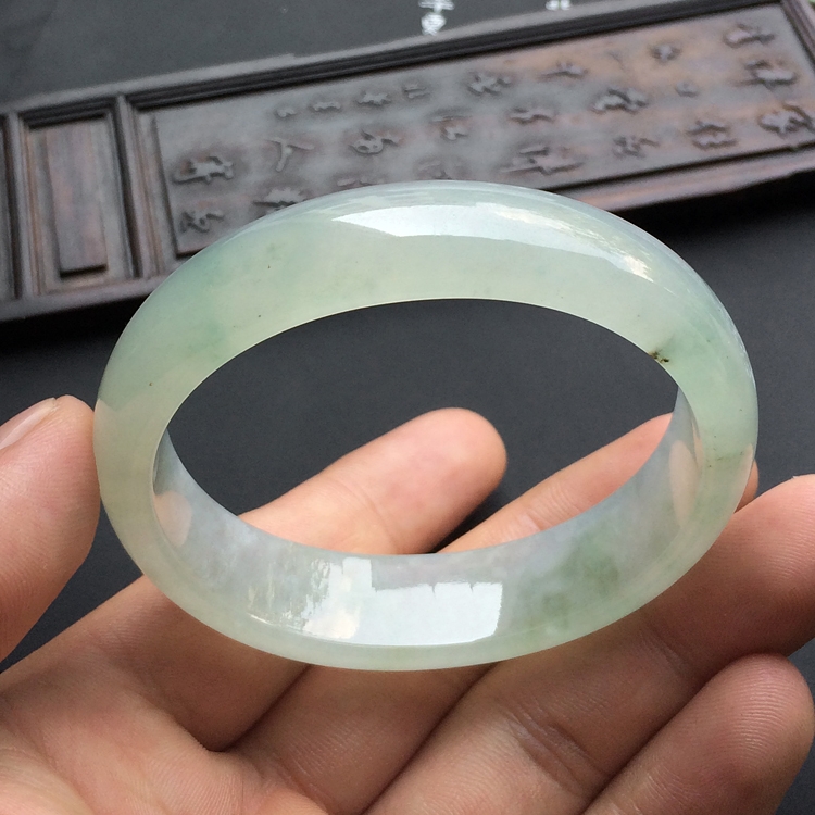冰种晴水贵妃镯（54mm-47.5mm）
