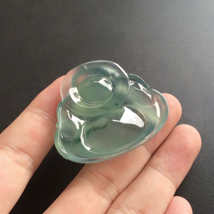 （超值推荐）冰种晴水略飘花玉佛挂件