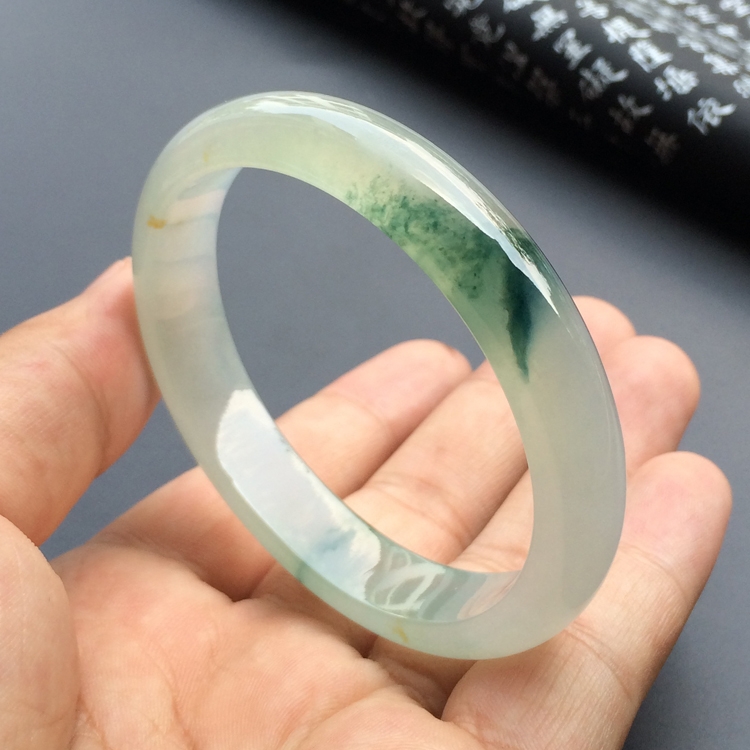 （超值推荐）冰种飘花贵妃镯（57.2mm-50.5mm）