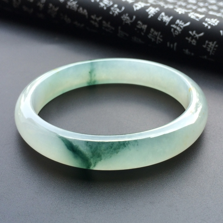 （超值推荐）冰种飘花贵妃镯（57.2mm-50.5mm）