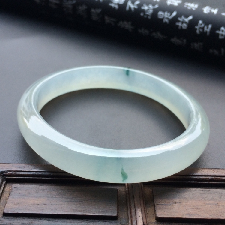 （超值推荐）冰种飘花贵妃镯（55mm-48mm）