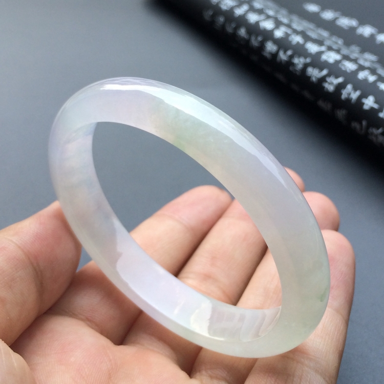 （超值推荐）冰种淡紫罗兰略飘花贵妃镯（58.5mm-51mm）
