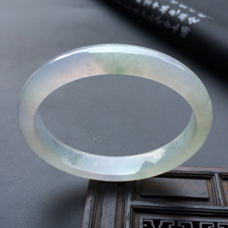 （超值推荐）冰种淡紫罗兰略飘花贵妃镯（58.5mm-51mm）