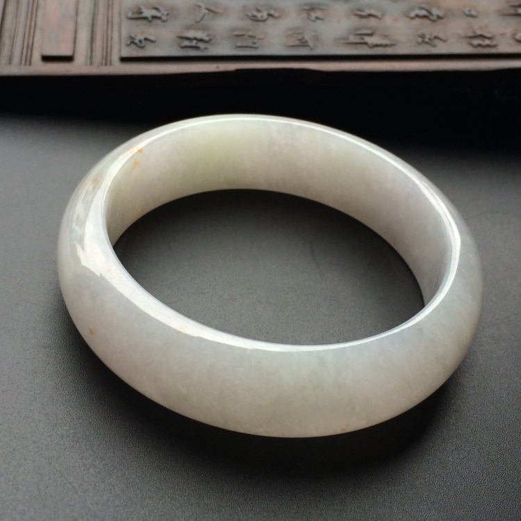糯冰种淡紫罗兰手镯（58.6mm）