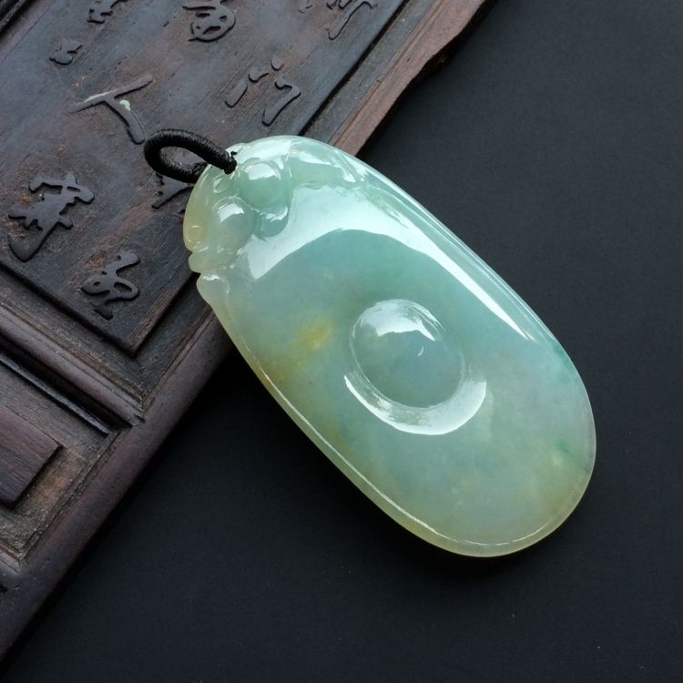 （超值推荐）糯冰种晴水褐黄翡福在眼前挂件