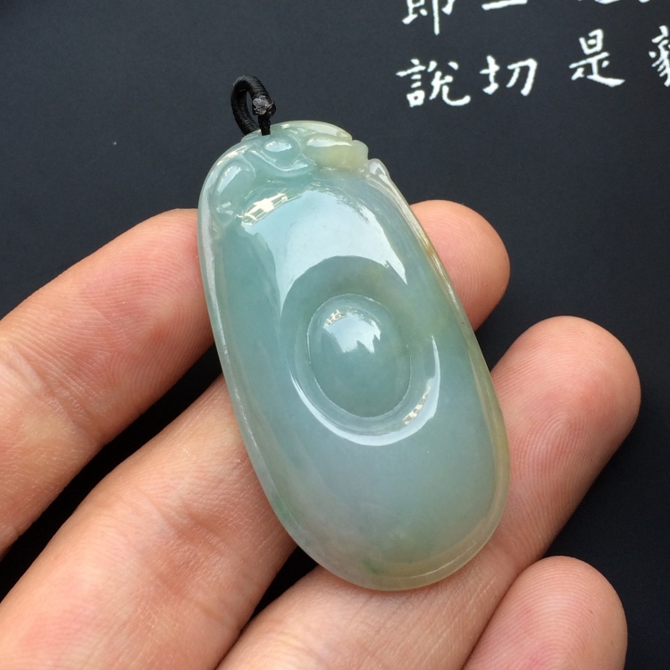 （超值推荐）糯冰种晴水褐黄翡福在眼前挂件