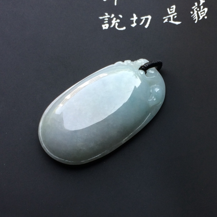 （超值推荐）糯冰种淡晴水福瓜挂件