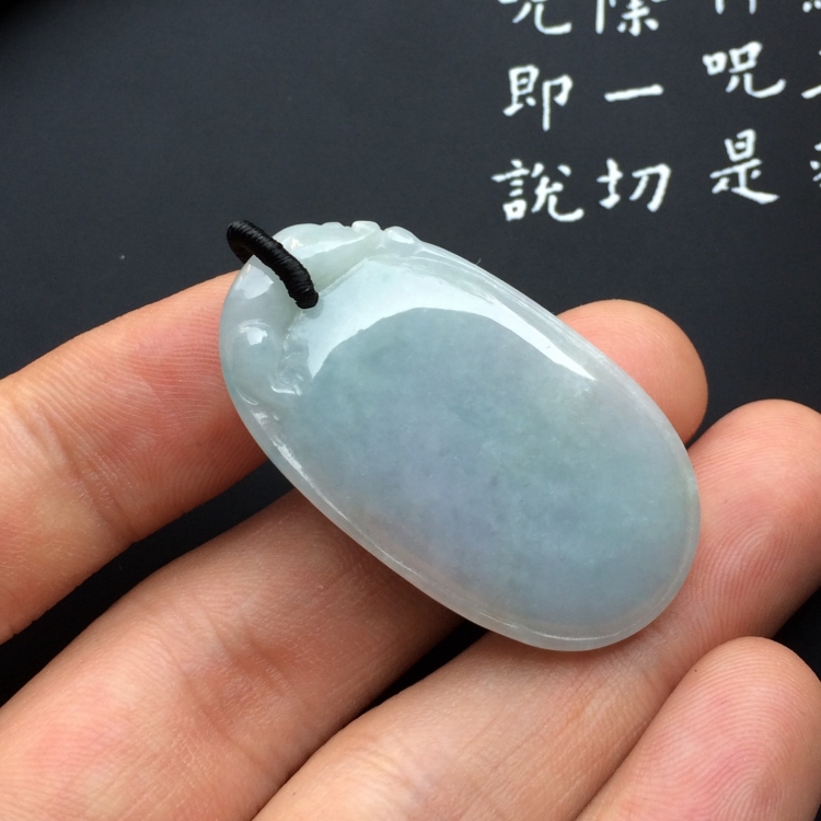 （超值推荐）糯冰种淡晴水福瓜挂件
