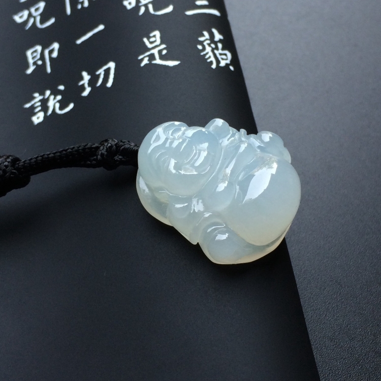 (超值推荐)糯冰种淡晴水玉佛挂件