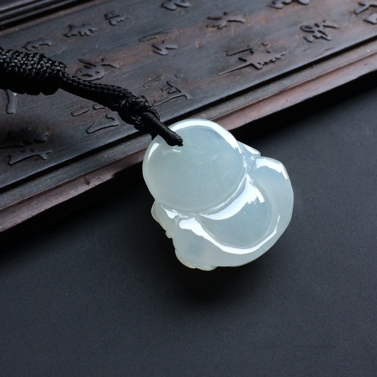 (超值推荐)糯冰种淡晴水玉佛挂件