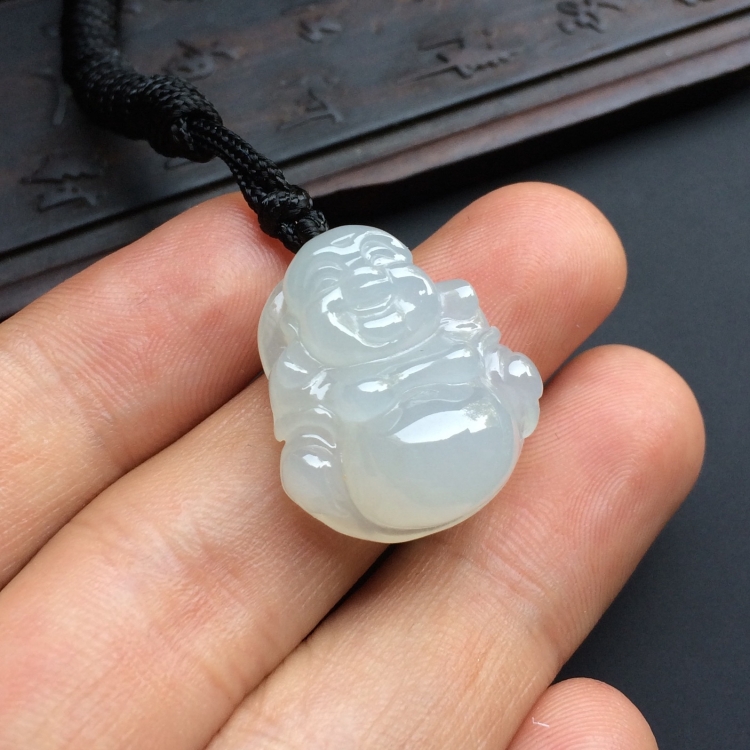 (超值推荐)糯冰种淡晴水玉佛挂件