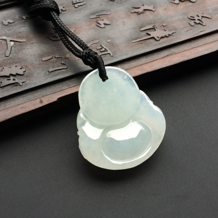 (超值推荐)糯冰种淡晴水玉佛挂件