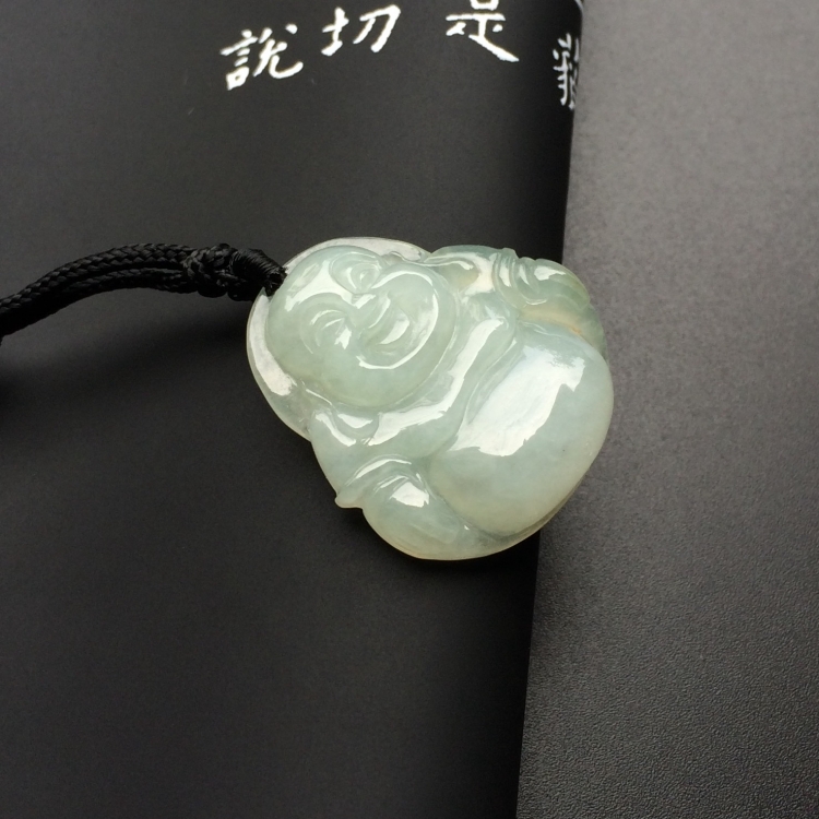 (超值推荐)糯冰种淡晴水玉佛挂件