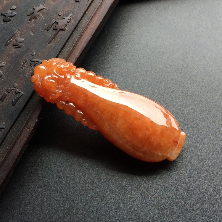 （超值推荐）糯冰种红黄翡平平安安挂件