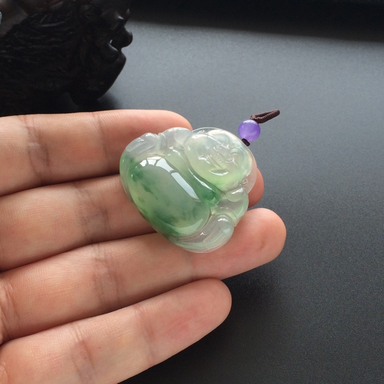 (超值推荐)冰种飘花玉佛挂件