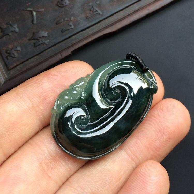 (超值推荐)糯冰种油青如意挂件