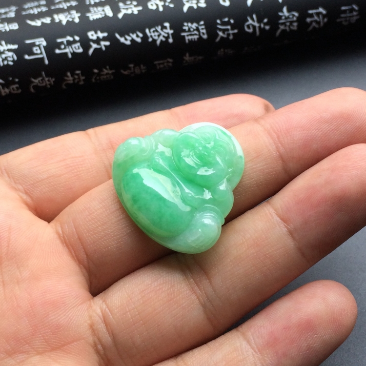 （超值推荐）糯冰种绿晴水玉佛挂件