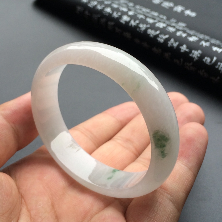 （超值推荐）糯冰种飘花贵妃镯（56mm-51mm）