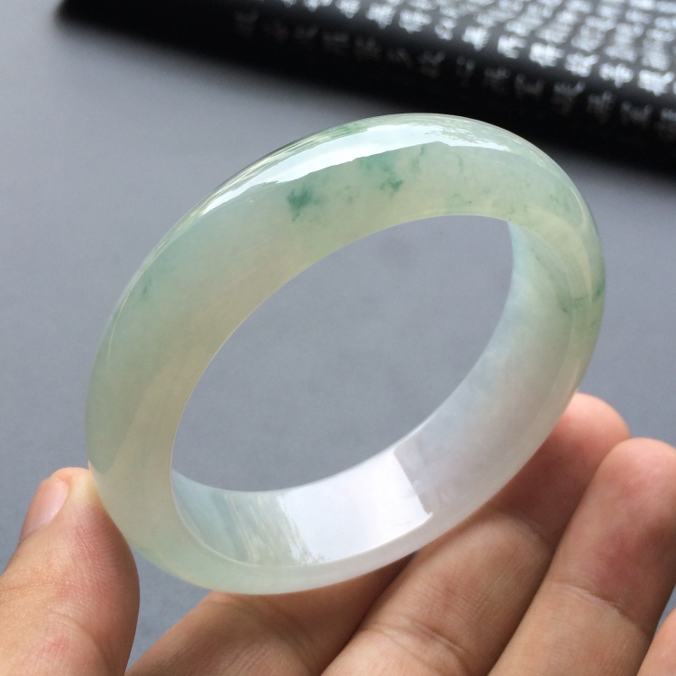 （超值推荐）冰种飘花手镯（57.1mm）
