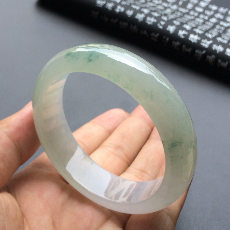 （超值推荐）冰种飘花手镯（57.1mm）