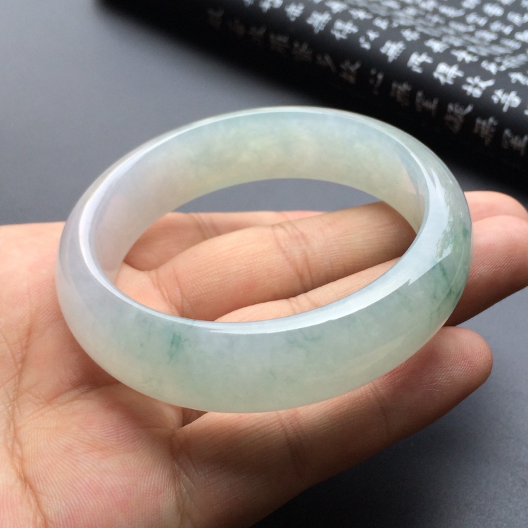 （超值推荐）冰种飘花手镯（57.1mm）