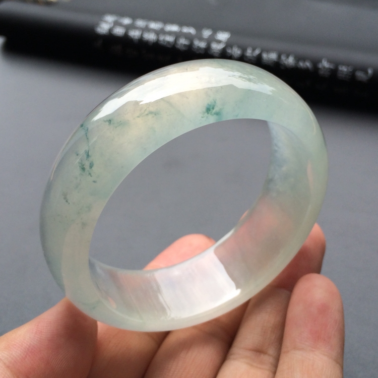 （超值推荐）冰玻种飘花手镯（57.7mm）