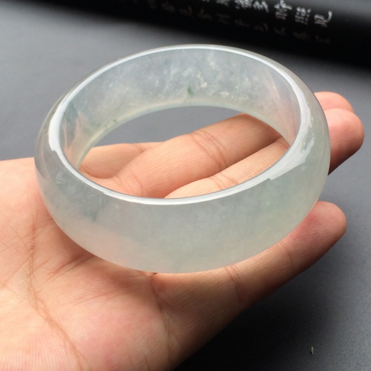 （超值推荐）冰玻种飘花手镯（57.7mm）