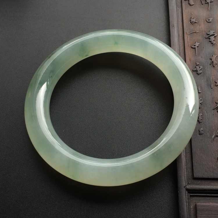 （超值推荐）冰种飘花圆条手镯（56mm）