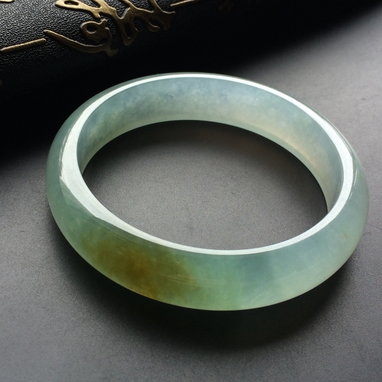 （超值推荐）冰种晴水略带褐黄翡手镯（56mm）