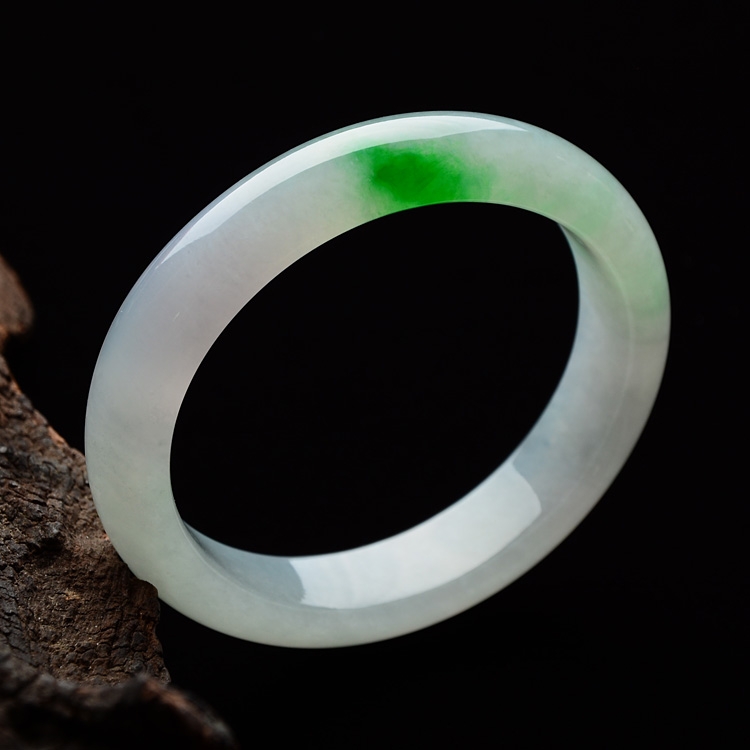（超值推荐）冰种淡春带彩贵妃镯（56.7mm-50mm）
