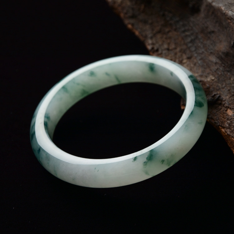 （超值推荐）糯冰种飘花手镯（57.2mm）