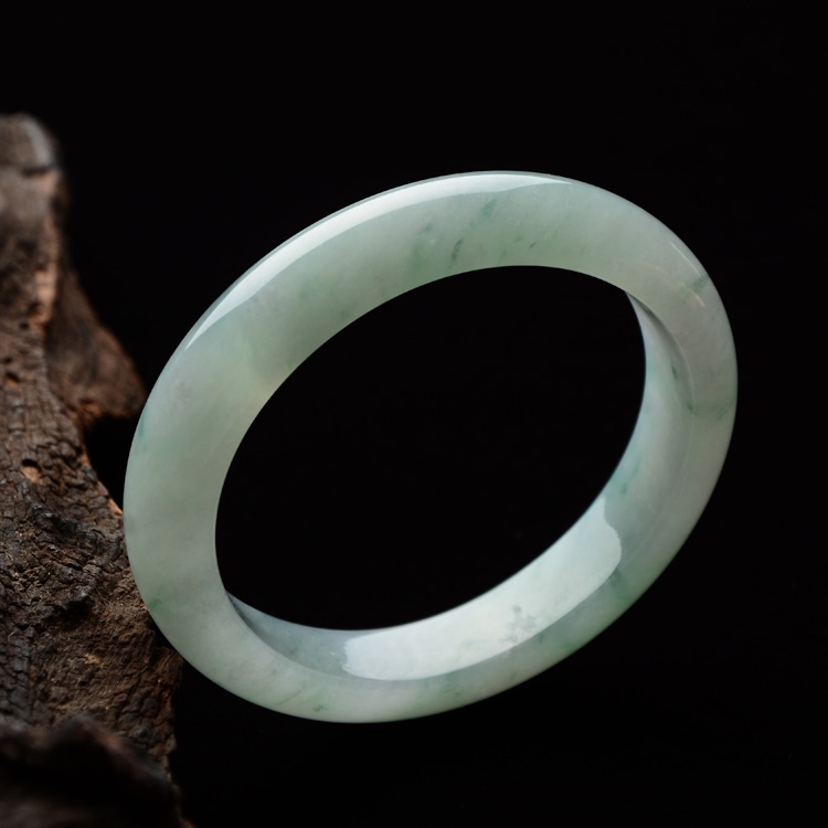 （超值推荐）糯冰种飘花贵妃镯（55.4mm-49mm）
