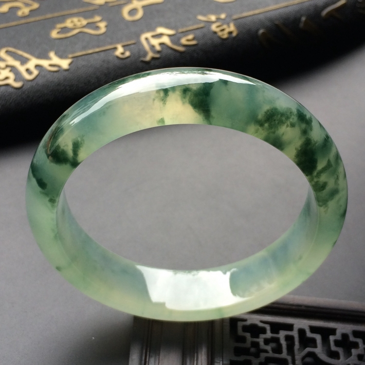 （超值推荐）冰种飘花手镯（57mm）