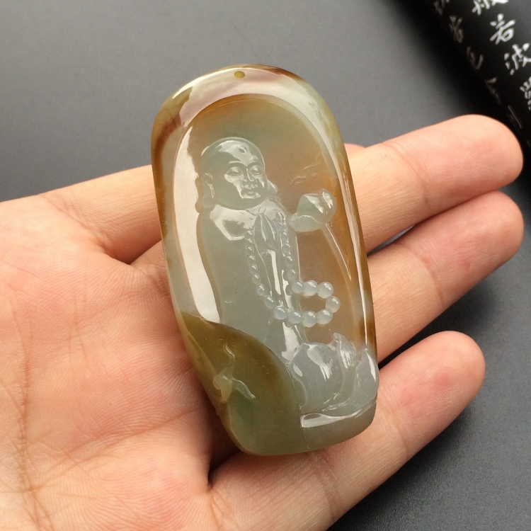 （超值推荐）糯冰种褐黄翡莲悟挂件