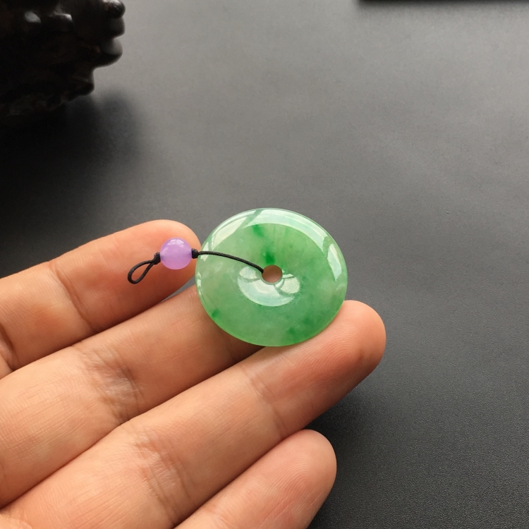 (超值推荐)糯冰种飘翠平安扣挂件