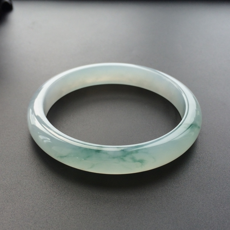 (超值推荐)冰种飘花手镯(57.2mm)