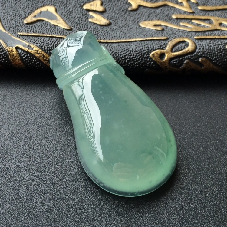 (超值推荐)冰种晴水略飘花钱袋胸坠面