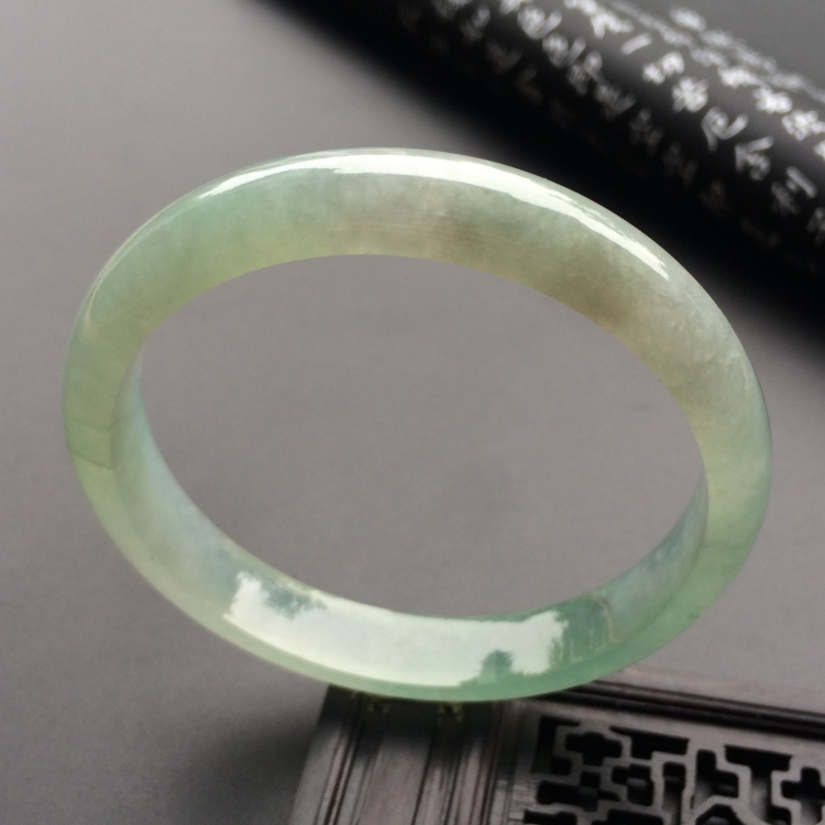 （超值推荐）冰种晴水手镯（57.2mm）