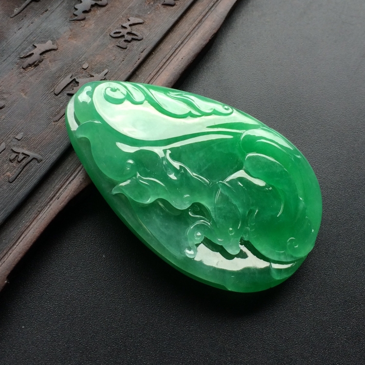 （超值推荐）糯冰种绿晴水有凤来仪挂件