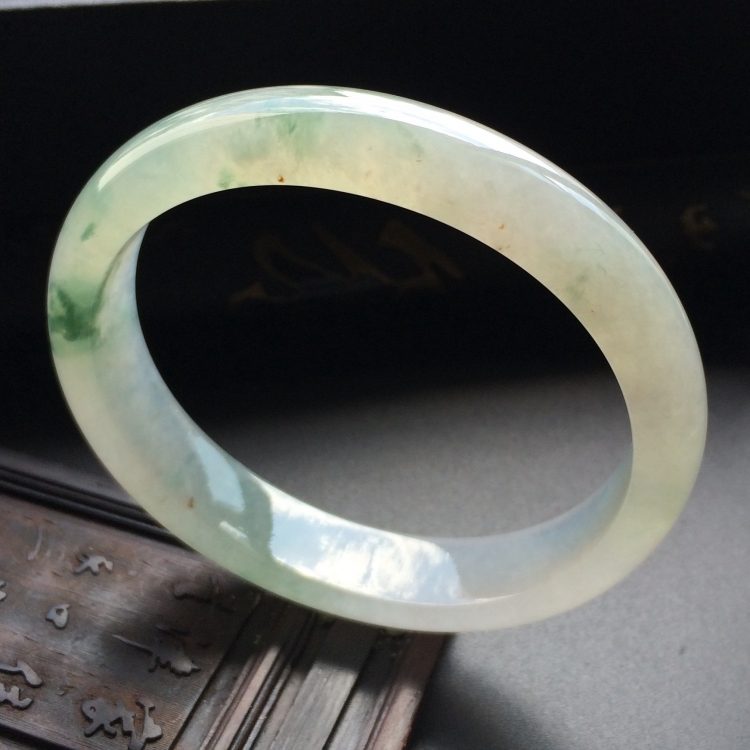 （超值推荐）冰种飘花贵妃镯（56.5mm-51mm）