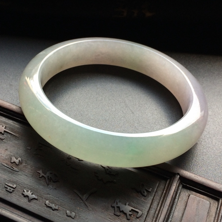 （超值推荐）糯冰种晴水淡紫罗兰手镯（56.6mm）