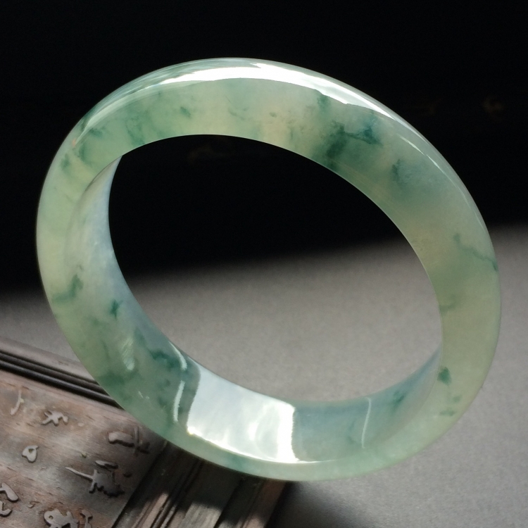 （超值推荐）冰种飘花手镯（59mm）