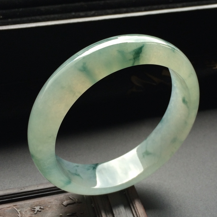 （超值推荐）冰种飘花手镯（59mm）